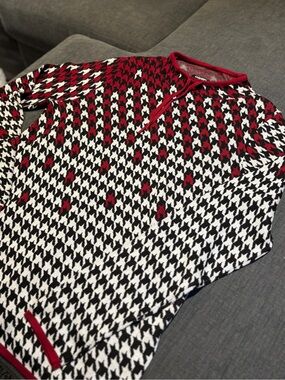 Olsen Loose Fit Long-Sleeve Top NWOT